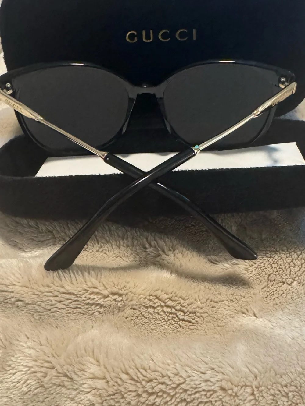 Gucci Women's Black Gloss Oversized Round Sunglasses